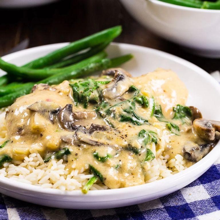 Chicken and Mushrooms with Spinach Crock Pot Recipe