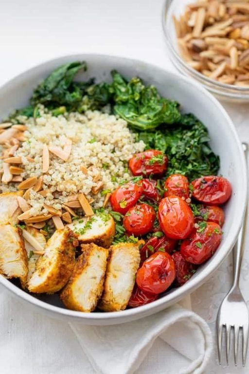Chicken and Quinoa Protein Bowl