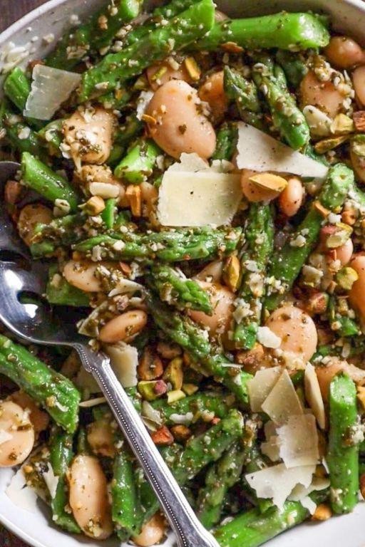 Chilled Asparagus and White Bean Salad