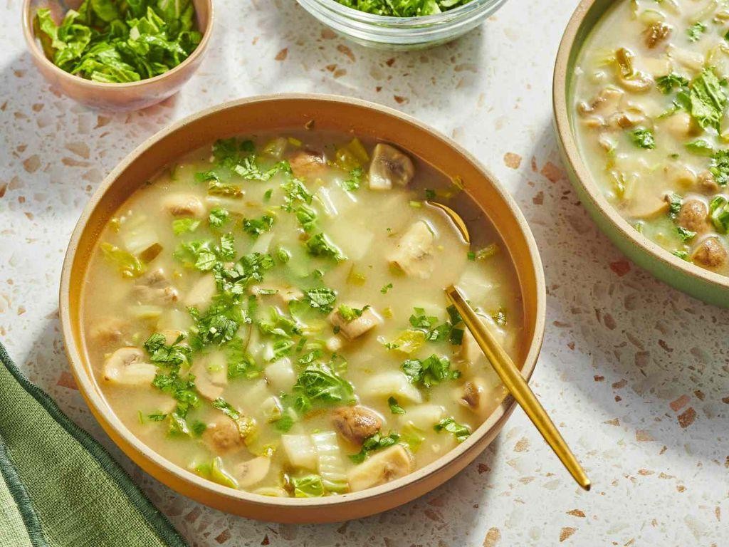 Chinese Mushroom and Bok Choy Soup