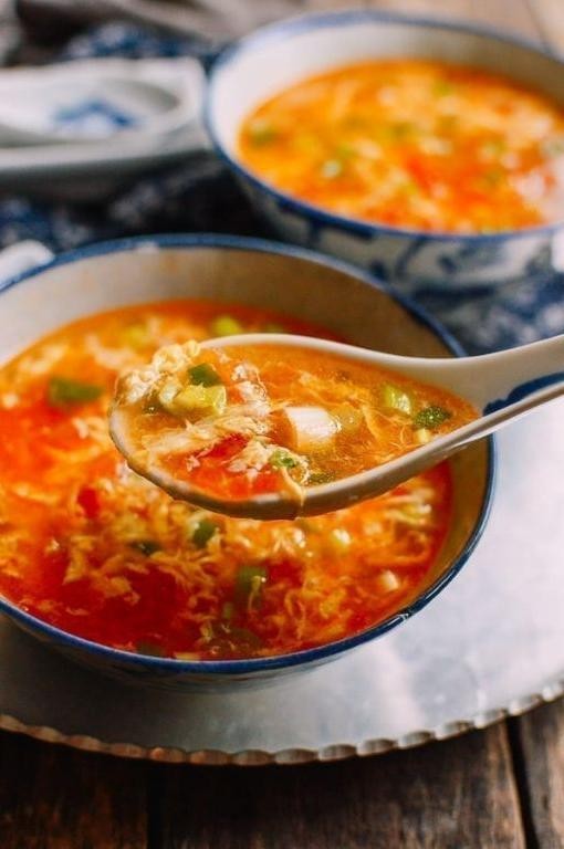 Chinese Tomato Egg Drop Soup with Vegetables