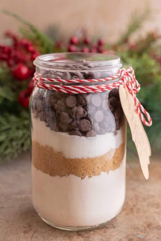 Chocolate Chip Mason Jar Cookies