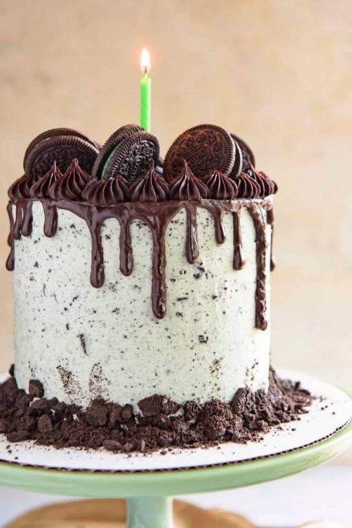 Chocolate Mint Oreo Cake
