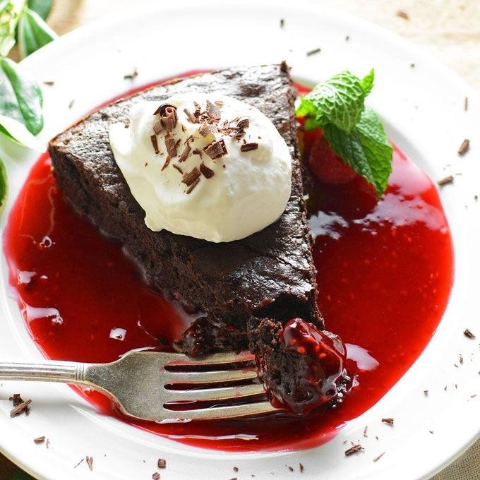 Chocolate Mud Cake with Raspberry Coulis