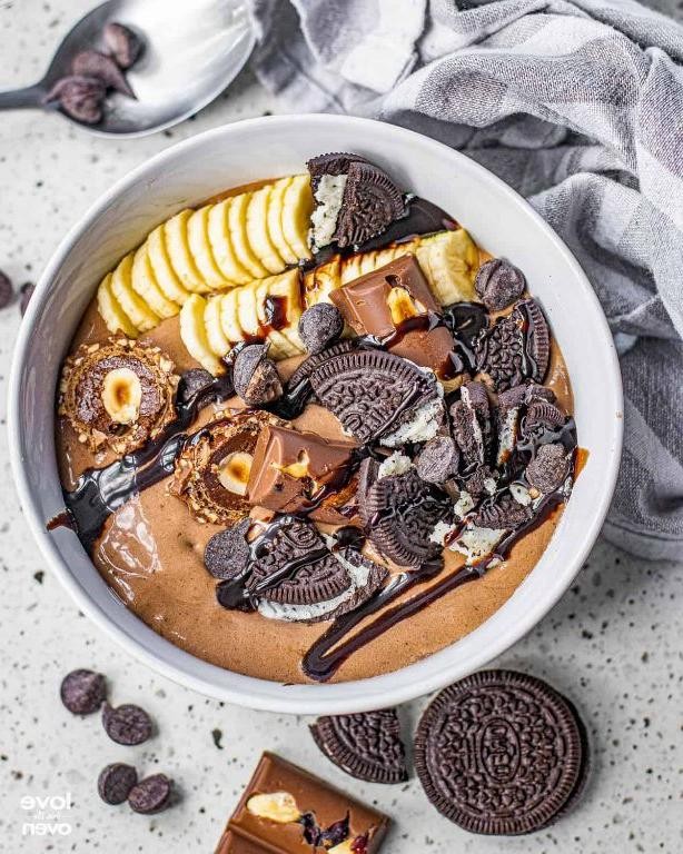 Chocolate Smoothie Bowl