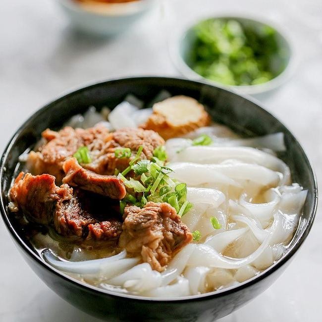 Chow-Chow Beef Noodle Soup