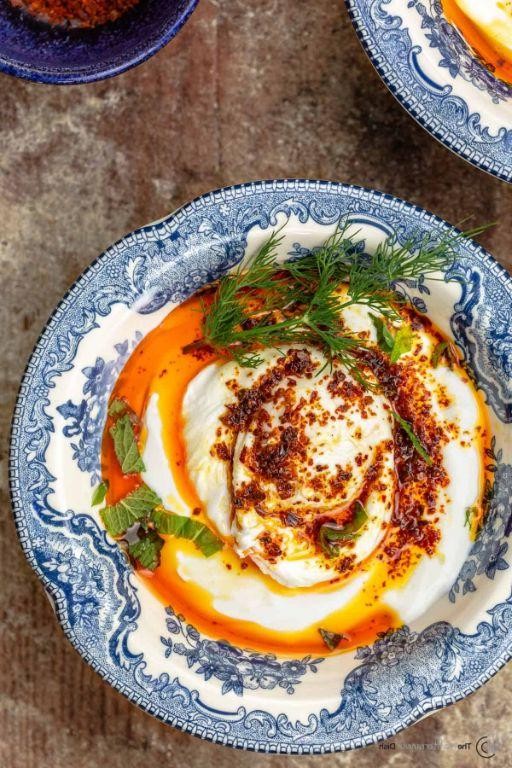 Cilbir (Turkish Poached Eggs with Yogurt)