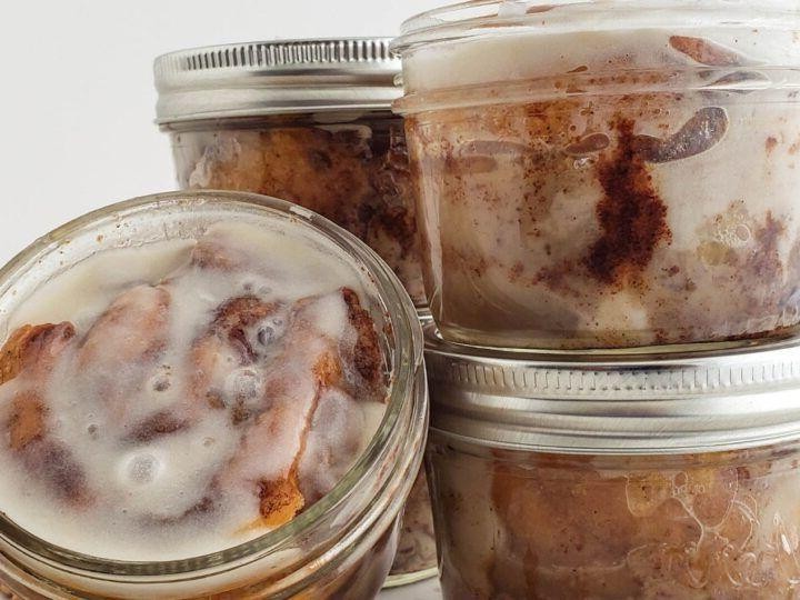 Cinnamon Roll Mason Jar Cookies
