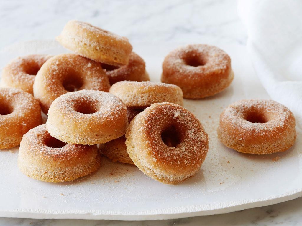 Cinnamon Sugar Baked Donuts
