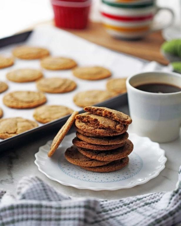 Classic Ginger Snap Cookies