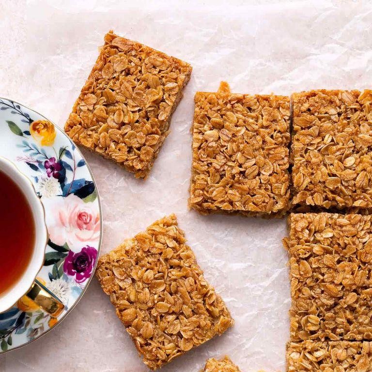 Classic Golden Syrup Flapjacks