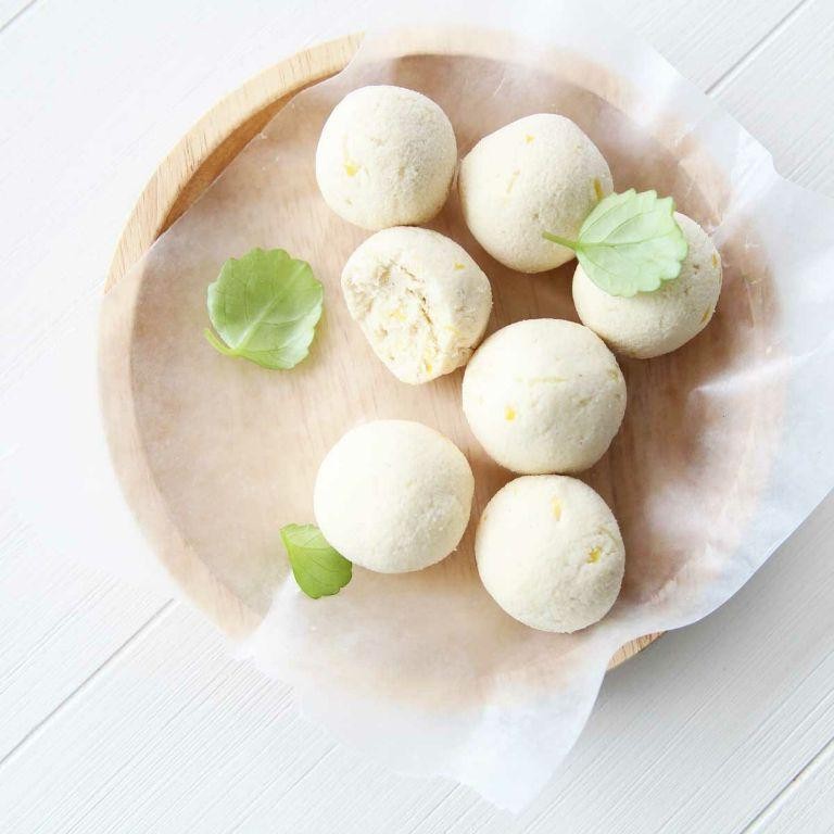 Coconut Greek Yogurt Protein Balls