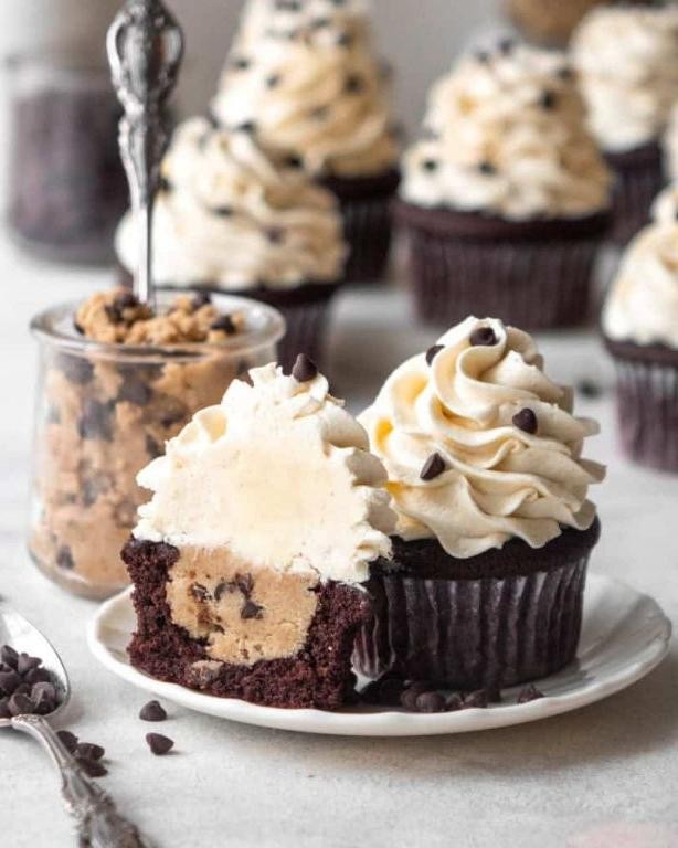Cookie Dough Stuffed Cupcakes