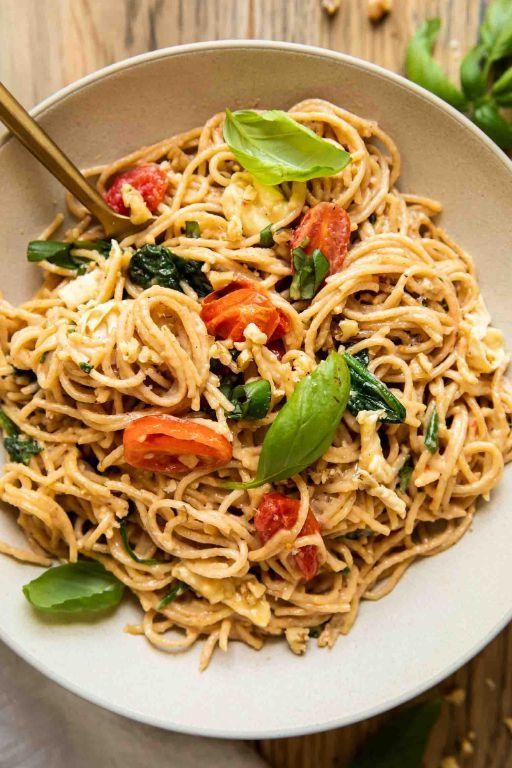 Creamy Brie and Tomato Pasta