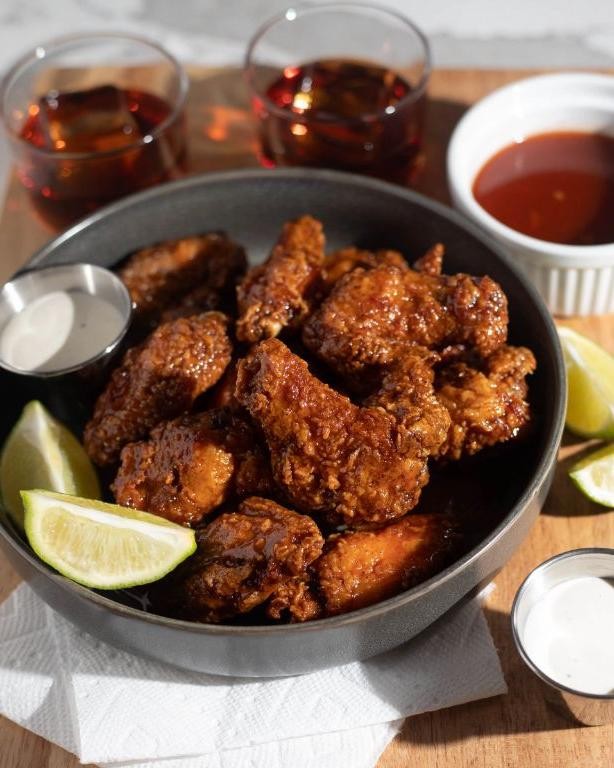 Crispy Hot Honey Chicken Wings