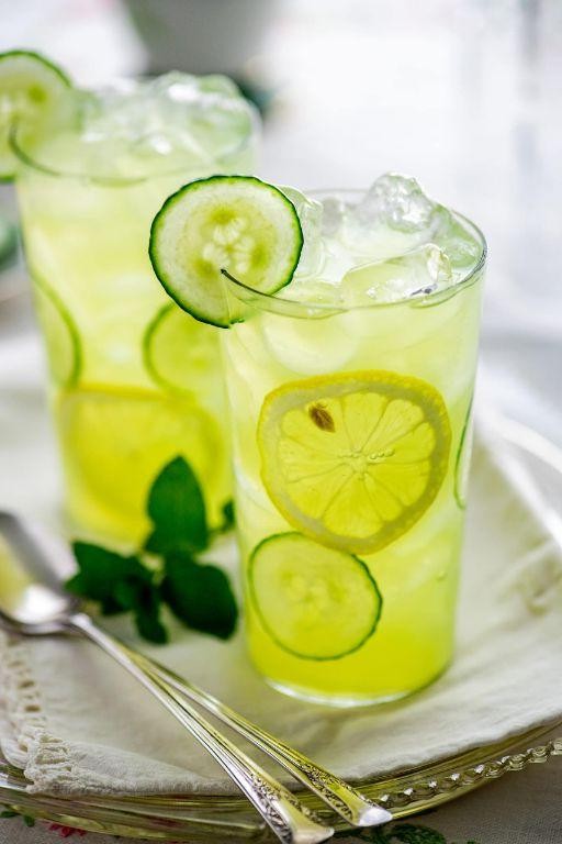 Cucumber Lemonade Cleansing Juice