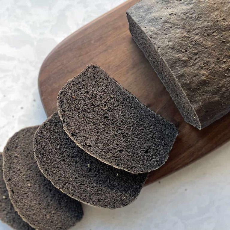 Dark Russian Rye Bread