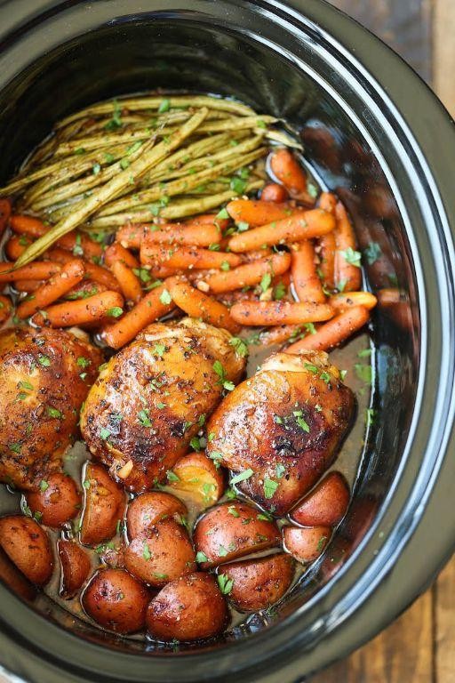 Easy Crock Pot Chicken Legs with Vegetables