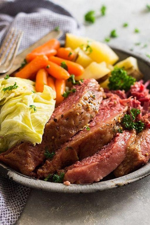 Easy Slow Cooker Corned Beef with Guinness