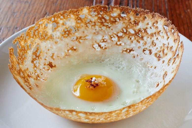 Egg Hoppers