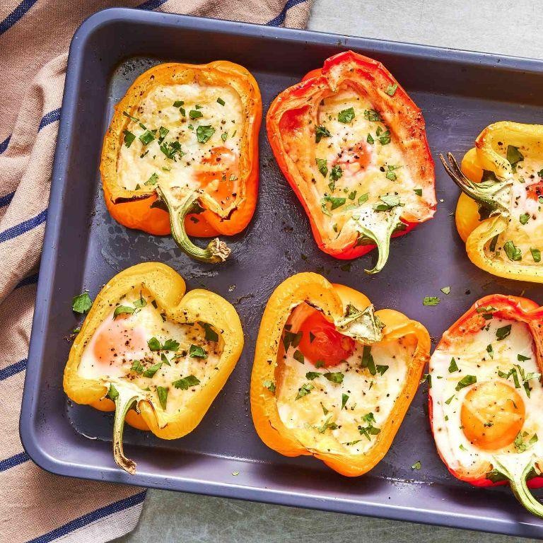 Egg Muffins with Bell Peppers and Cheese