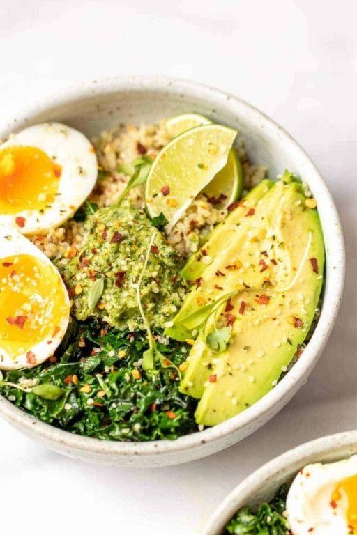 Egg and Quinoa Protein Bowl