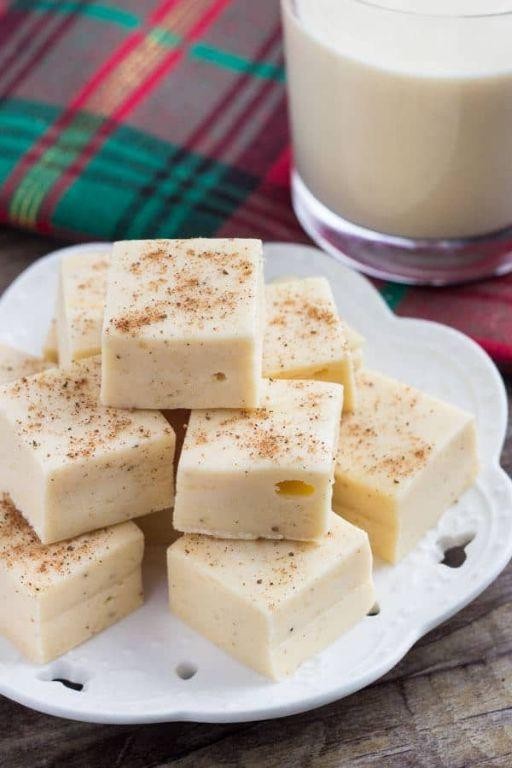 Eggnog Fudge with Nutmeg