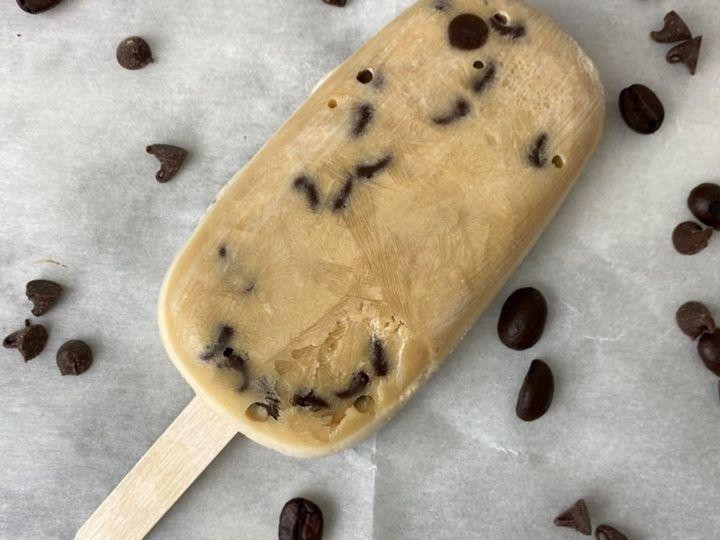 Espresso Chocolate Chip Popsicles