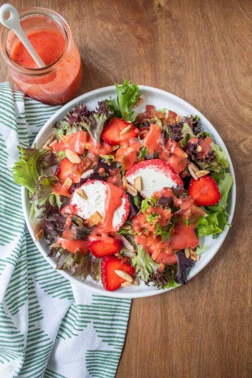 Freeze Dried Strawberries Salad Dressing
