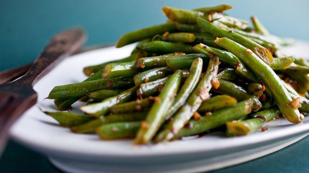 Fresh Green Bean Stir Fry with Garlic