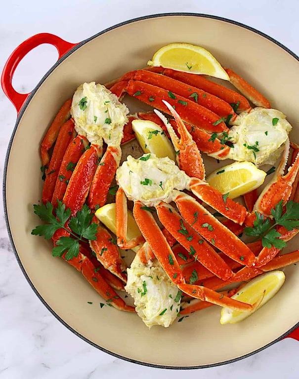 Garlic Butter Keto Crab Legs