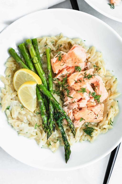 Garlic Butter Orzo with Salmon and Asparagus