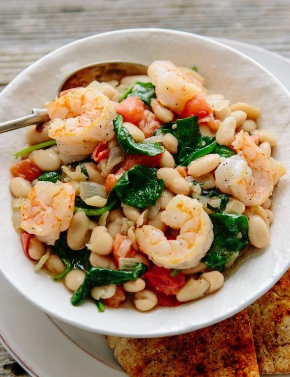Garlic Shrimp with White Beans and Spinach
