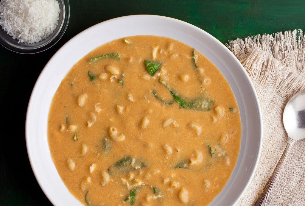 Garlic Spinach Soup with Parmesan