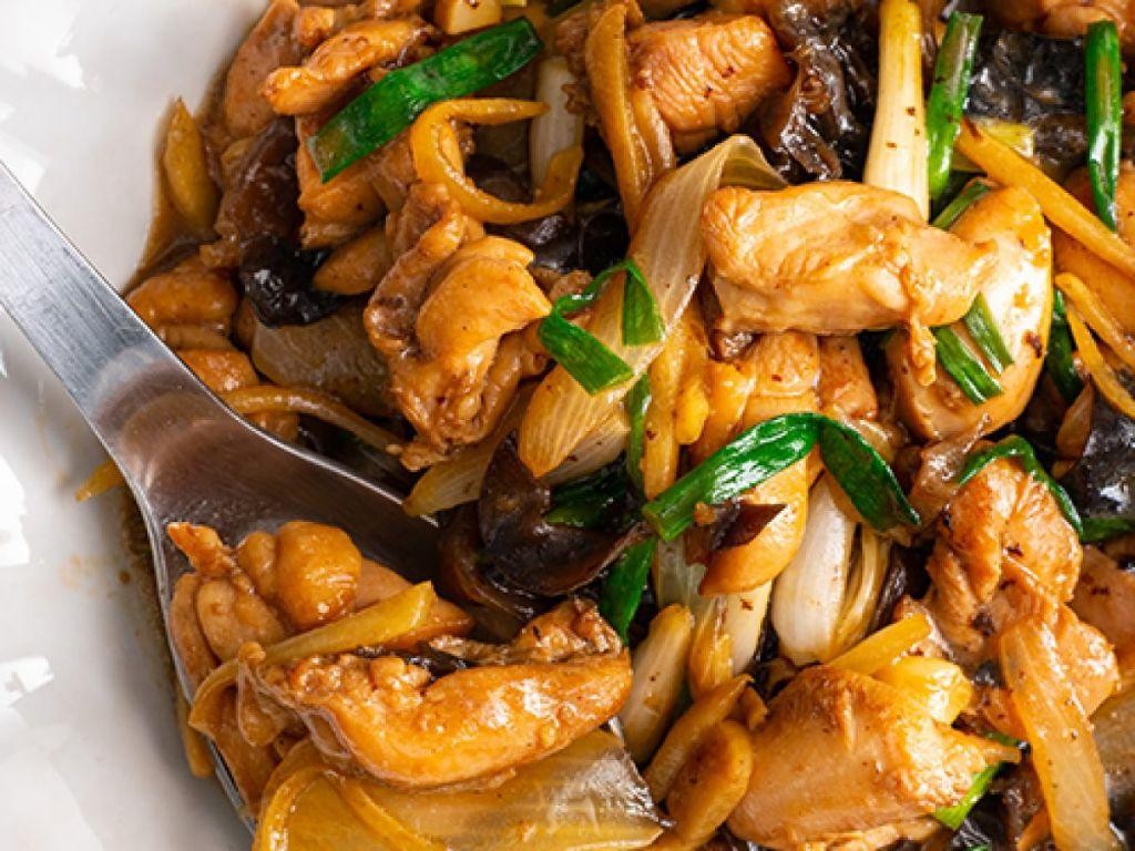 Ginger Chicken and Mushroom Stir Fry