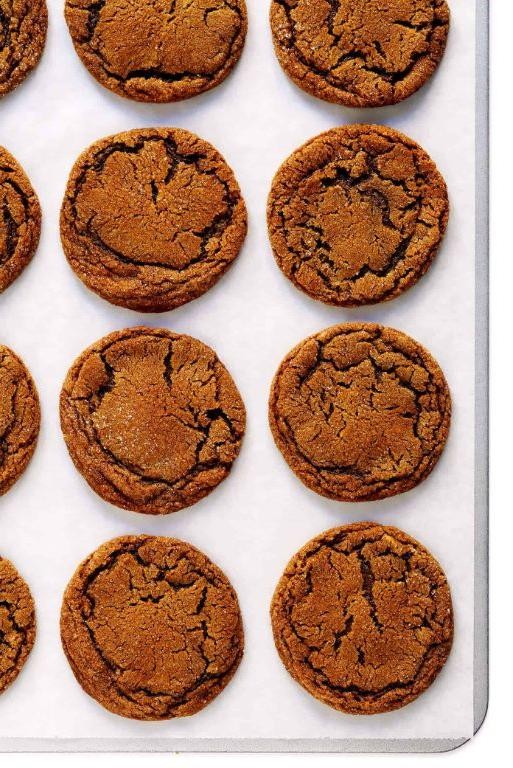Ginger Snap Cookies with Molasses