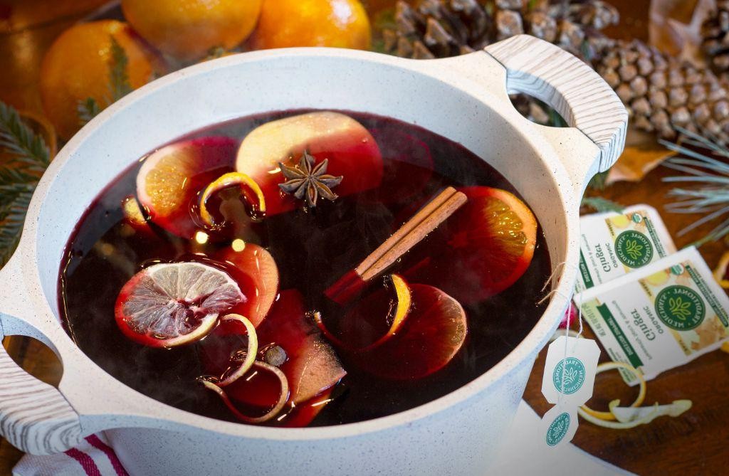 Ginger Spiced Mulled Wine