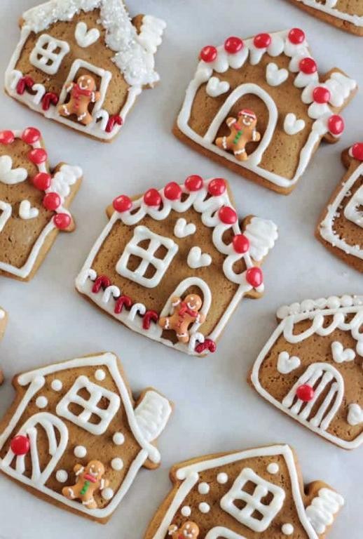 Gingerbread House Cookies