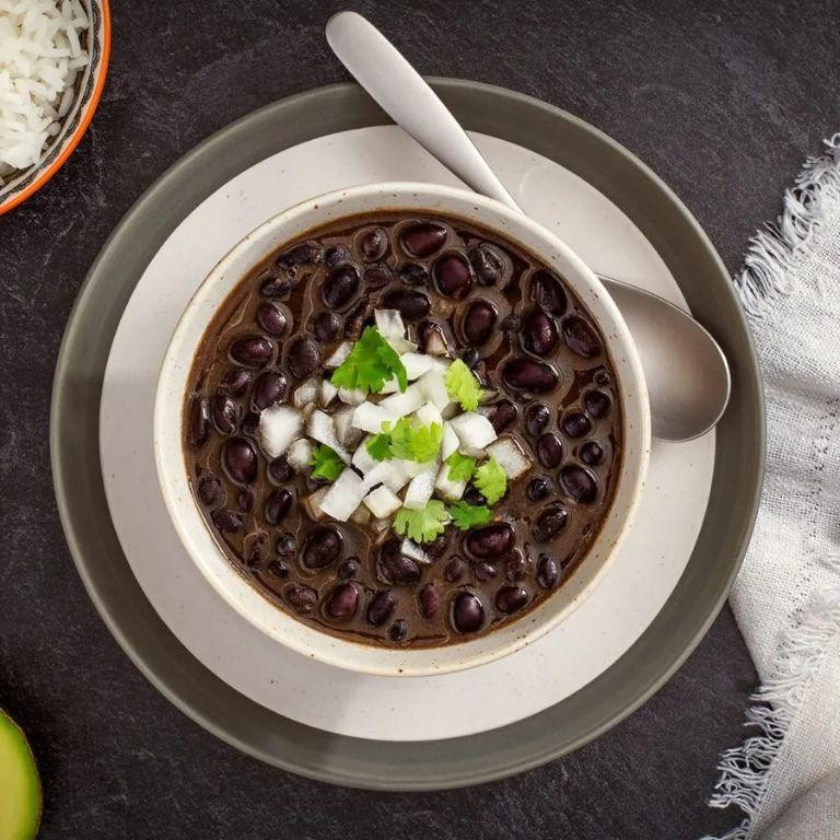 Goya Mojo Criollo Black Bean Soup
