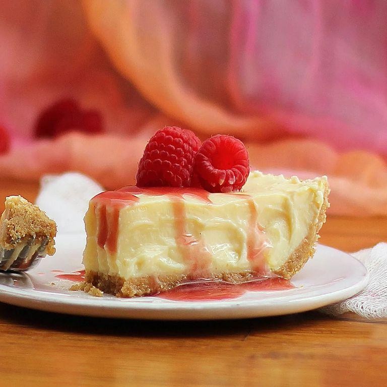 Greek Yogurt Cheesecake