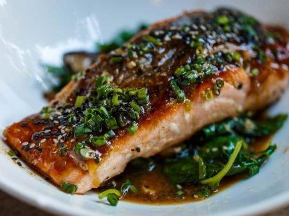 Grilled Salmon with Soy Ginger Glaze