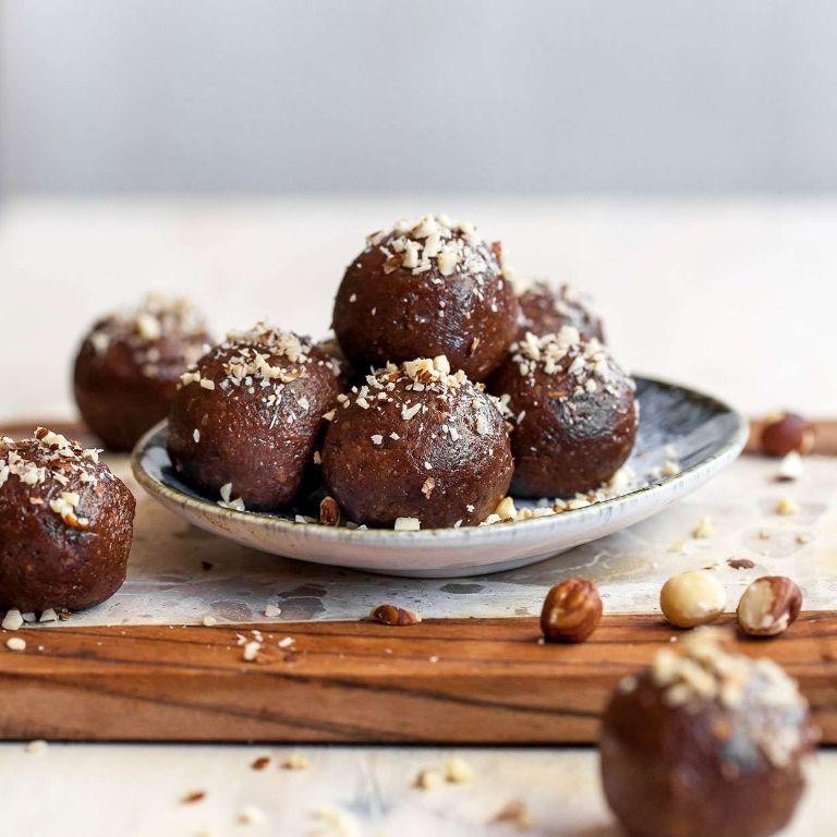 Hazelnut Energy Balls