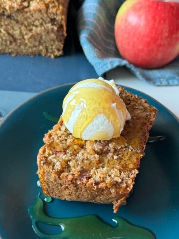 Healthy Apple Oat Bread