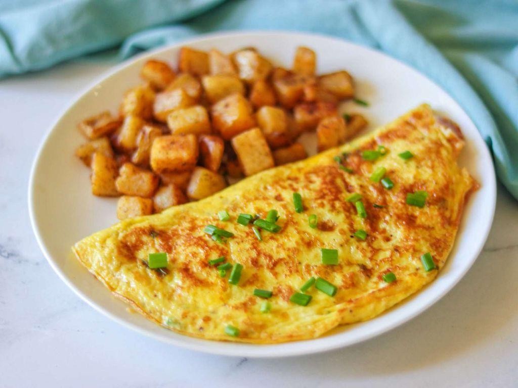 Healthy Ham and Cheese Omelette
