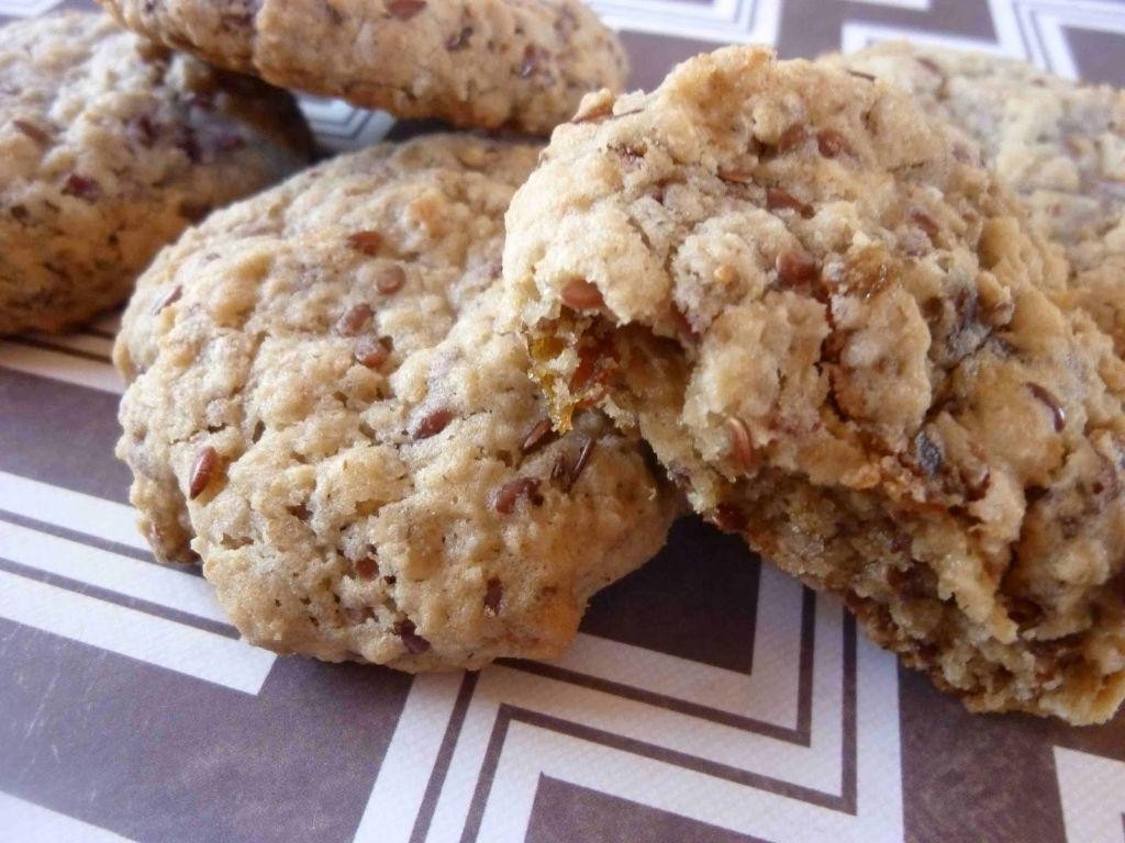 Healthy Quaker Oats Oatmeal Raisin Cookies with Flaxseed