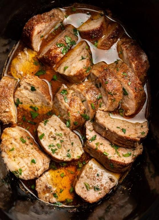 Healthy Slow Cooker Pork Tenderloin