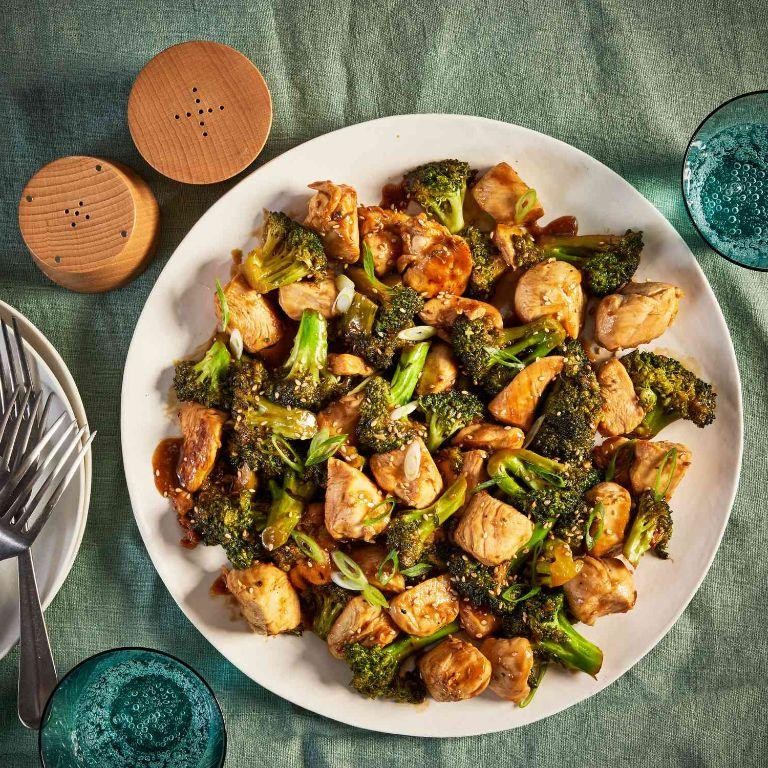 Hearty Chicken and Broccoli Stir-Fry