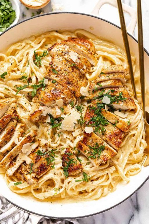 Heavenly Chicken Alfredo Pasta