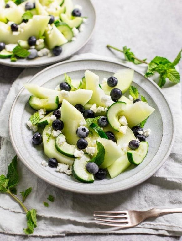 Honeydew and Berry Fruit Salad