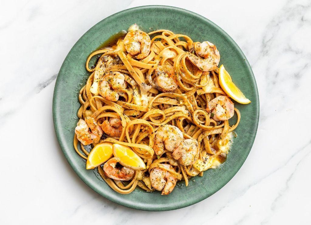 Hungryroot Garlic Butter Shrimp Pasta